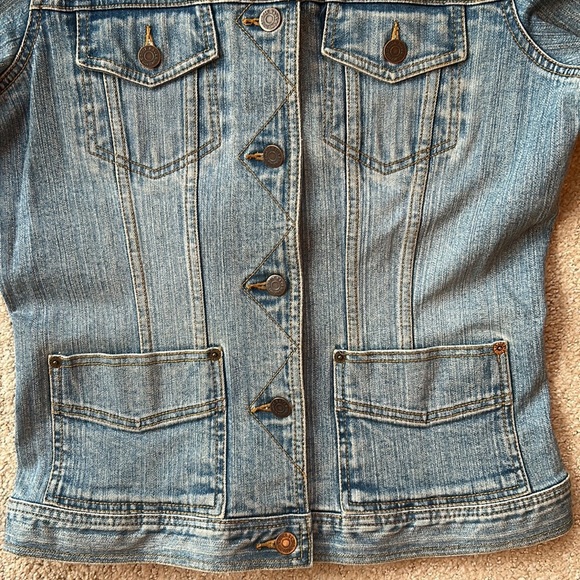 Denim Jean Trucker Jacket Eddie Bauer SUPER FAST SHIPPING - Picture 6 of 14